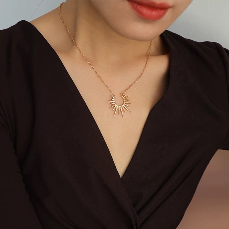 Aororawing Necklace- Sundiro