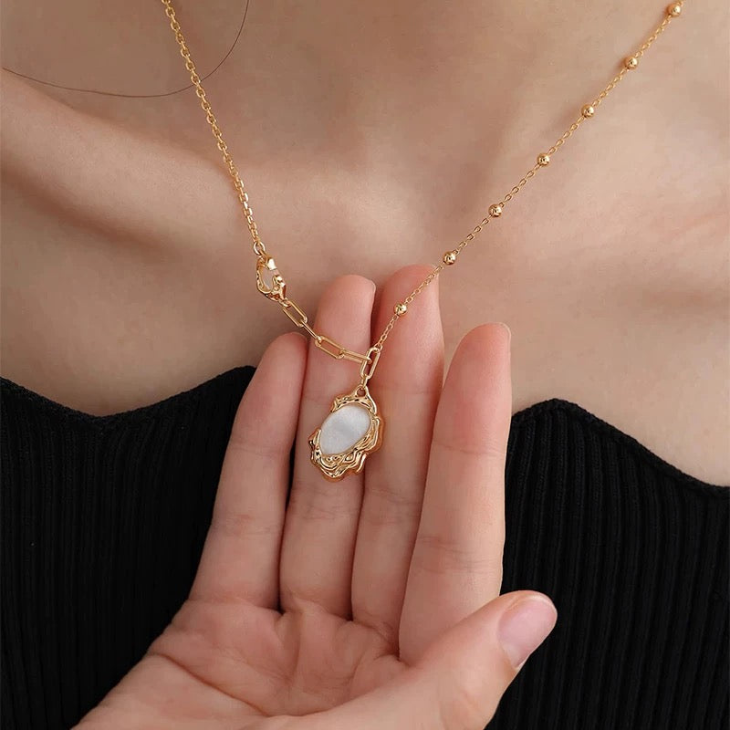 Aororawing Necklace-Pinctada Albina