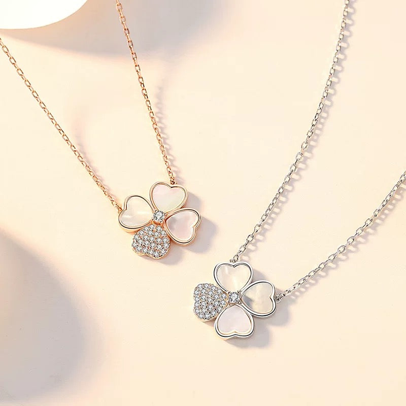 Aororawing Necklace- Four-Leaf Clover