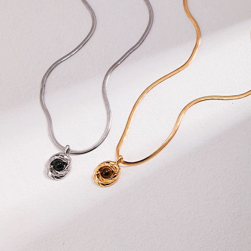 Aororawing Necklace-Coldeye