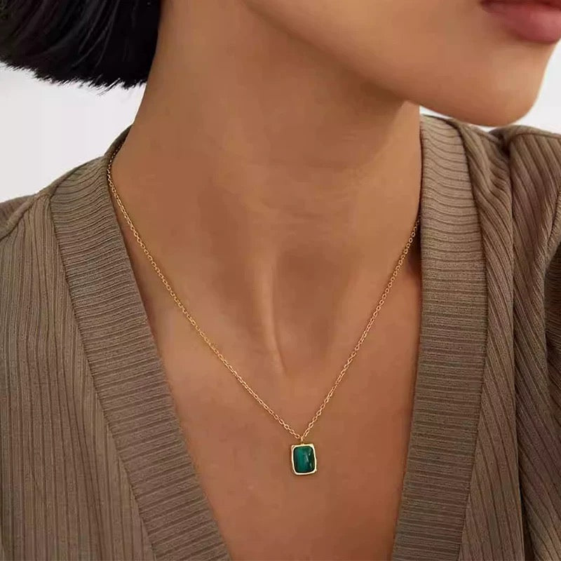 Aororawing Necklace-Malachite