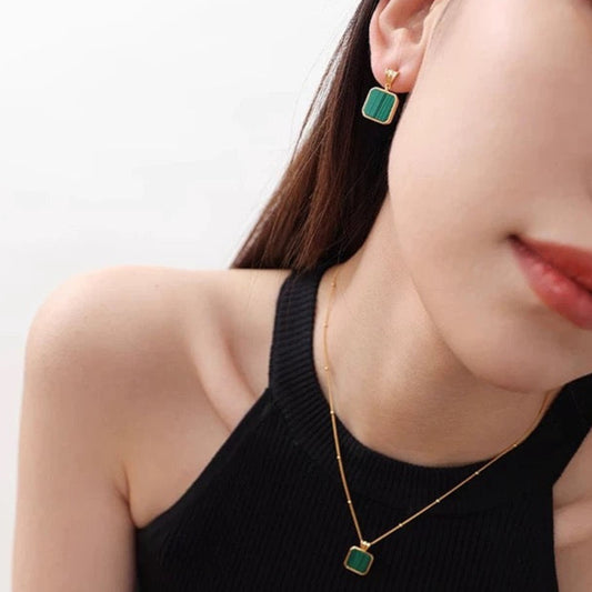Aororawing Earrin-Rube